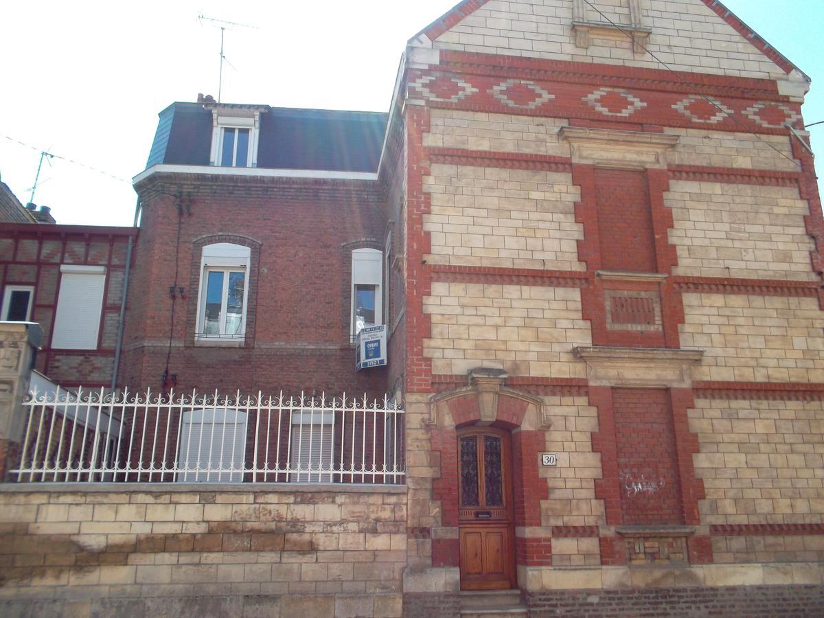 Edimbourg Avenue Panzió Amiens Kültér fotó